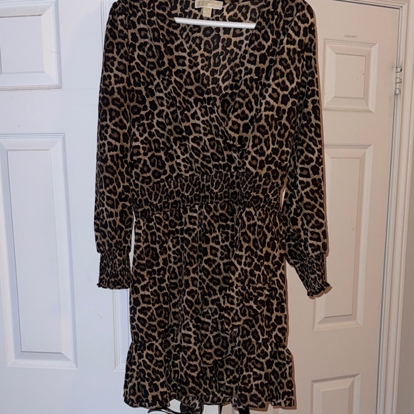 Michael Kors Dresses & Skirts - Michael Kors Animal Print Long Sleeve Dress